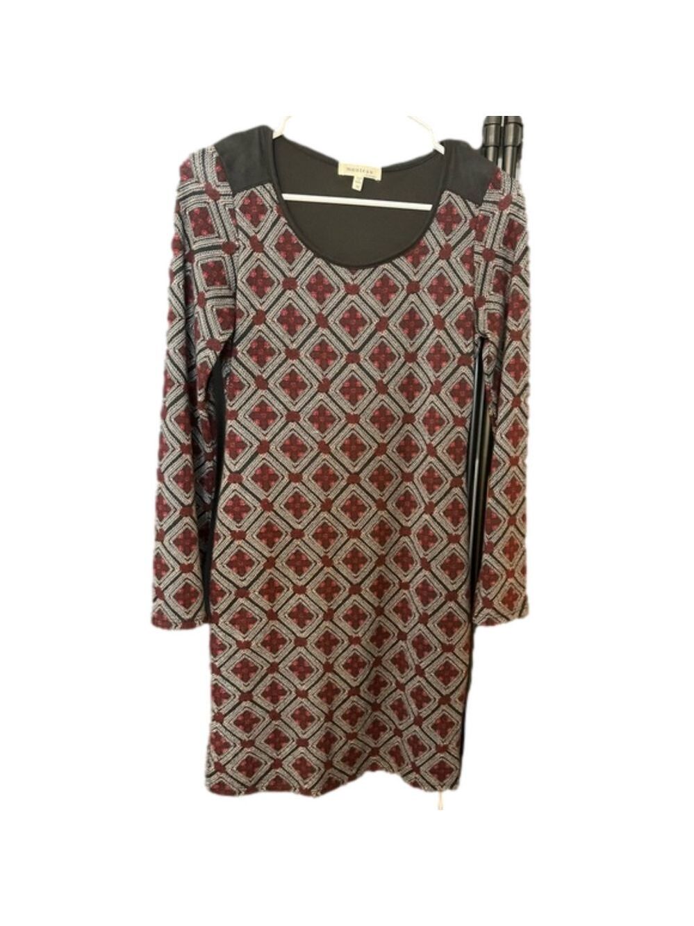 Monteau Los Angeles size medium midi dress Made in Mexico.